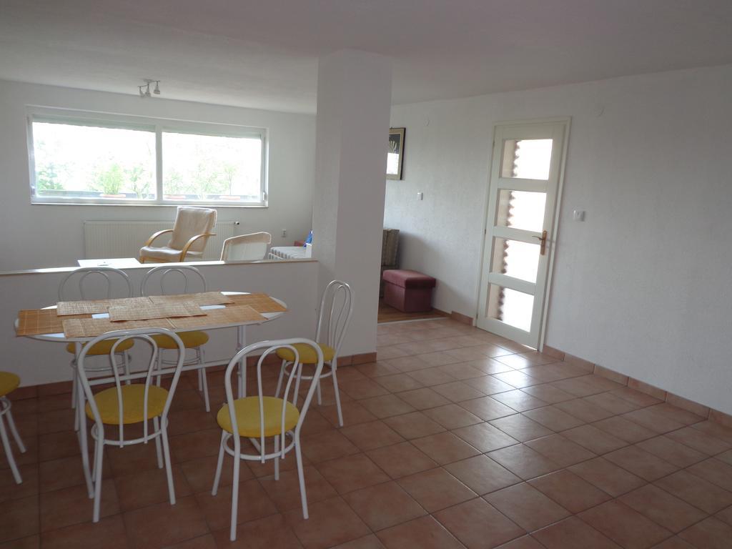 Fonyód Eva Apartman מראה חיצוני תמונה